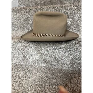 RESISTOL Wallachs West 7 3/8 Weekend Roundup Cowboy Hat Taupe